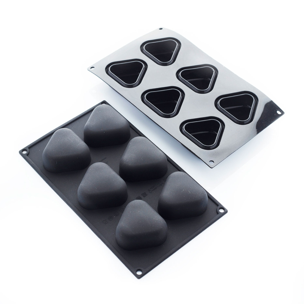 Silikonform, Black, Triangle, 30SIL507 - Martellato i gruppen Bakning / Bakformar / Silikonformar hos KitchenLab (1710-29022)